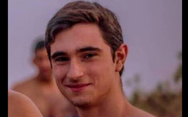 Ronen Lubarsky, an IDF soldier from the Duvdevan unit who died on May 26, 2018, after being critically injured by a slab thrown down on his head two days earlier (Courtesy) Ronen Lubarsky, an IDF soldier from the Duvdevan unit who died on May 26, 2018, after being critically injured by a slab thrown down on his head two days earlier (Courtesy)
