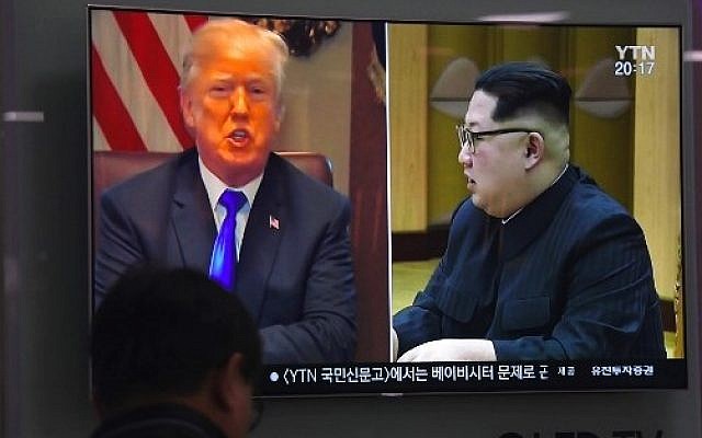 A man watches a television news program showing North Korean leader Kim Jong Un (R) and US President Donald Trump (L) at a railway station in Seoul on May 24, 2018. (AFP PHOTO / Jung Yeon-je) A man watches a television news program showing North Korean leader Kim Jong Un (R) and US President Donald Trump (L) at a railway station in Seoul on May 24, 2018. (AFP PHOTO / Jung Yeon-je)