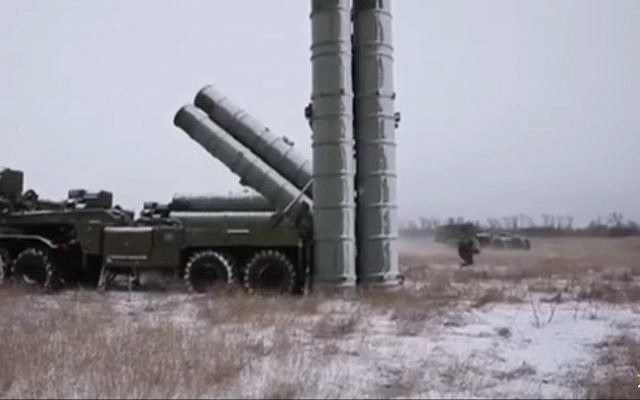 Russian S-500 missile being prepared for testing. (Screen capture: YouTube) Russian S-500 missile being prepared for testing. (Screen capture: YouTube)