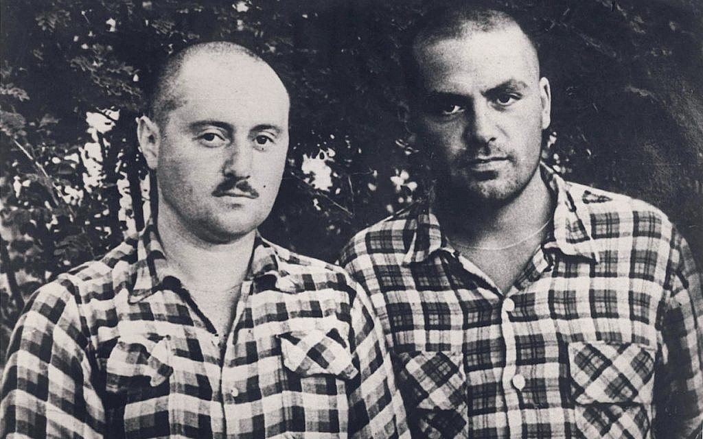 Joseph Schneider and Dov Schperling in the Mordovia labor camp. (Courtesy National Library of Israel)