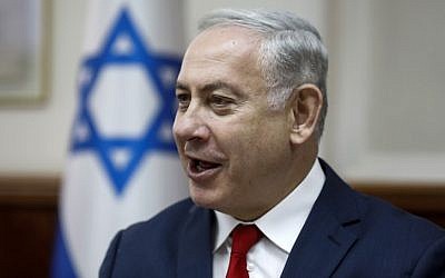 Prime Minister Benjamin Netanyahu heads the weekly cabinet meeting at the Prime Minister's Office in Jerusalem on May 27, 2018. (AFP Photo/Pool/Menahem Kahana)