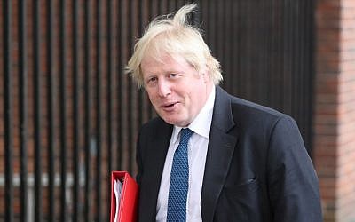 British Foreign Secretary Boris Johnson leaves 10 Downing Street in London after attending the weekly cabinet meeting on June 12, 2018. (AFP Photo/Daniel Leal-Olivas)