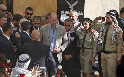 Britain's Prince William visits the West Bank city of Ramallah on June 27, 2018. The Duke of Cambridge is the first member of the royal family to make an official visit to the Jewish state and the Palestinian territories. ( AFP PHOTO / Ahmad GHARABLI)