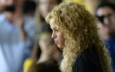 In this file picture taken on June 30, 2013 Colombian singer Shakira, girlfriend of Spain's defender Gerard Pique, is seen before the start of the FIFA Confederations Cup final football match between Brazil and Spain, at the Maracana Stadium in Rio de Janeiro. (AFP PHOTO / Nelson ALMEIDA)