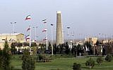 Iran's nuclear enrichment facility in Natanz, April, 9, 2007. (AP Photo/Hasan Sarbakhshian)