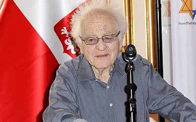 Jack Garfein delivering a speech in New York, June 7, 2018. (Courtesy of From the Depths)