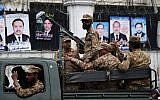 Pakistani soldiers patrol outside a voting material distribution center in Lahore on July 24, 2018 (AFP PHOTO / WAKIL KOHSAR)