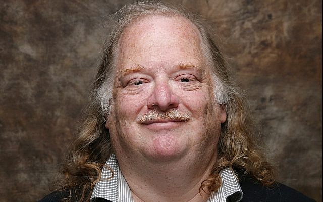 In this photo from January 26, 2015, Jonathan Gold, poses at the LA Times photo and video studio at the Sundance Film Festival, in Park City, Utah. (Jay L. Clendenin /Los Angeles Times via AP) In this photo from January 26, 2015, Jonathan Gold, poses at the LA Times photo and video studio at the Sundance Film Festival, in Park City, Utah. (Jay L. Clendenin /Los Angeles Times via AP)