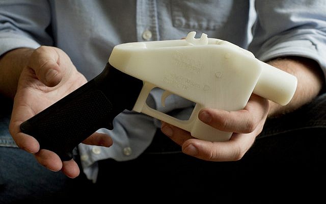 A plastic pistol that was completely made on a 3D-printer at a home in Austin, Texas, May 10, 2013. (Jay Janner/Austin American-Statesman via AP) A plastic pistol that was completely made on a 3D-printer at a home in Austin, Texas, May 10, 2013. (Jay Janner/Austin American-Statesman via AP)