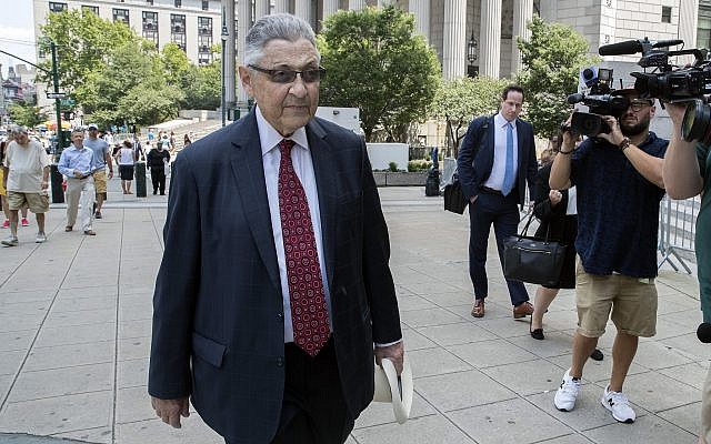 Former New York Assembly Speaker Sheldon Silver arrives at federal court in New York, Friday, July 27, 2028. Silver, the former New York Assembly speaker who brokered legislative deals for two decades before corruption charges abruptly ended his career, will be sentenced for a second time Friday. (AP Photo/Mary Altaffer) Former New York Assembly Speaker Sheldon Silver arrives at federal court in New York, Friday, July 27, 2028. Silver, the former New York Assembly speaker who brokered legislative deals for two decades before corruption charges abruptly ended his career, will be sentenced for a second time Friday. (AP Photo/Mary Altaffer)