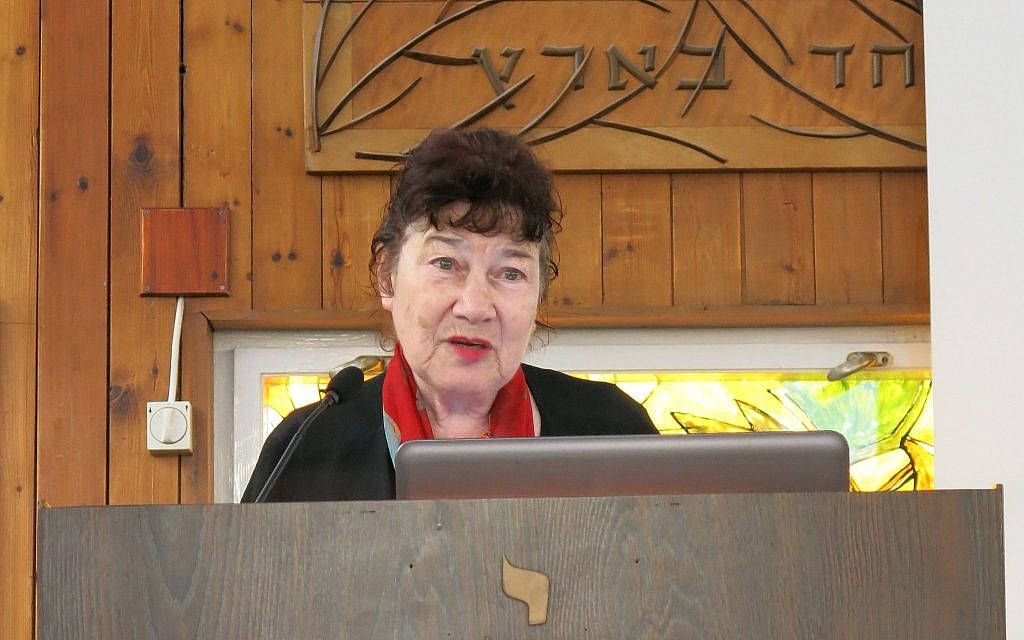 Expert paleographer Ada Yardeni lecturing at Jerusalem's Yad Ben Zvi Institute, August 2016. (Matthew Morgenstern) Expert paleographer Ada Yardeni lecturing at Jerusalem's Yad Ben Zvi Institute, August 2016. (Matthew Morgenstern)