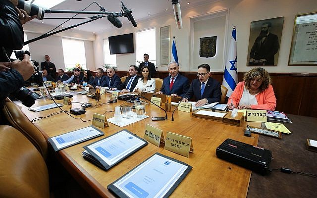 Prime Minister Benjamin Netanyahu leads the weekly cabinet meeting at the Prime Minister's Office in Jerusalem on March 11, 2018. (Marc Israel Sellem/Pool/Flash90) Prime Minister Benjamin Netanyahu leads the weekly cabinet meeting at the Prime Minister's Office in Jerusalem on March 11, 2018. (Marc Israel Sellem/Pool/Flash90)