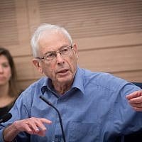 Then-Likud MK Benny Begin during a Knesset Foreign Affairs and Defense Committee meeting at the Knesset in Jerusalem, April 30, 2018. (Miriam Alster/Flash90)