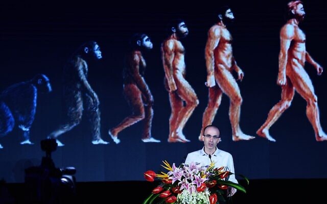 Israeli historian Yuval Noah Harari lecturing at the Global Artificial Intelligence Summit Forum in Hangzhou, China, July 9, 2017. (VCG/VCG via Getty Images, via JTA) Israeli historian Yuval Noah Harari lecturing at the Global Artificial Intelligence Summit Forum in Hangzhou, China, July 9, 2017. (VCG/VCG via Getty Images, via JTA)