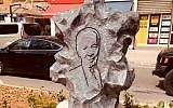 Memorial to late president Shimon Peres unveiled in Tirana, Albania on June 26, 2018 (GENTI)