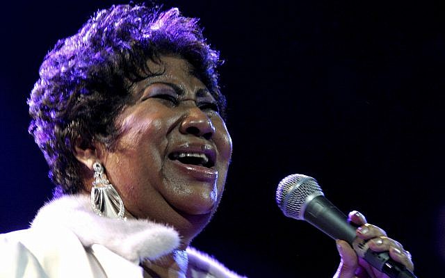 In this photo from November 21, 2008, Aretha Franklin performs at the House of Blues in Los Angeles. (AP Photo/Shea Walsh, file) In this photo from November 21, 2008, Aretha Franklin performs at the House of Blues in Los Angeles. (AP Photo/Shea Walsh, file)