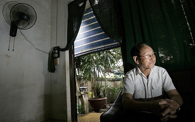 Former Hoa Lo Prison Jailor Tran Trong Duyet is seen in his house in Hai Phong,Vietnam, Friday, June 27, 2008. (AP Photo/Chitose Suzuki) Former Hoa Lo Prison Jailor Tran Trong Duyet is seen in his house in Hai Phong,Vietnam, Friday, June 27, 2008. (AP Photo/Chitose Suzuki)