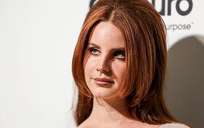 Lana Del Rey arrives at the 2016 Elton John AIDS Foundation Oscar Viewing Party at West Hollywood Park on February 28, 2016, in West Hollywood, California, US. (Photo by Rich Fury/Invision/AP)