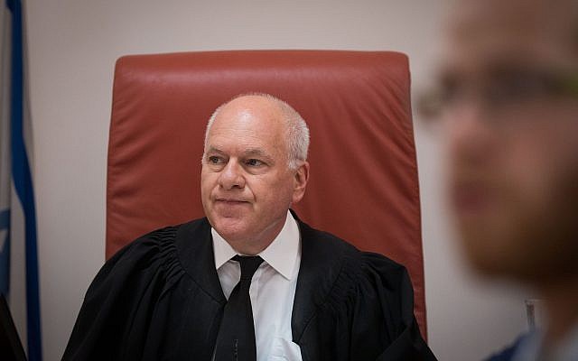 Supreme Court Justice Uzi Vogelman in Jerusalem for a court hearing on June 4, 2018 (Yonatan Sindel/Flash90) Supreme Court Justice Uzi Vogelman in Jerusalem for a court hearing on June 4, 2018 (Yonatan Sindel/Flash90)