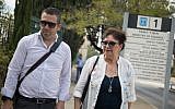 Ilana Cohen (R), chairwoman of the National Association of Nurses, arrives for a meeting at the Finance Ministry in Jerusalem on August 7, 2018 (Hadas Parush/Flash90)