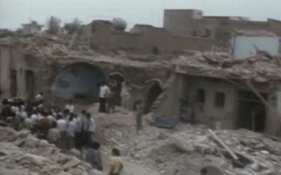 Destroyed houses in Khorramshahr, Iran during the Iran-Iraq War (YouTube screenshot)