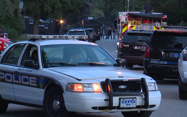 South Euclid Police SWAT Team on the scene where two persons of interest were found dead, August 11, 2018 (YouTube screenshot News 5 Cleveland) South Euclid Police SWAT Team on the scene where two persons of interest were found dead, August 11, 2018 (YouTube screenshot News 5 Cleveland)