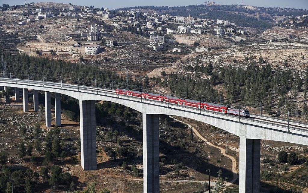 A section of the high speed Jerusalem-Tel Aviv train line on the outskirts of Jerusalem, on September 25, 2018. (Ahmad Gharabli/AFP)