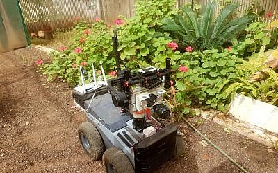 Tel Aviv University researchers have developed a Robat, a fully autonomous terrestrial robot that, like a bat, emits sound and analyzes the returning echoes to recognize, map and navigate obstacles outdoors (Itamar Eliakim)