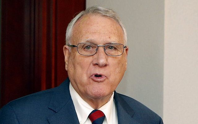 Former Sen. Jon Kyl, R-Ariz., talks about his appointment by Gov. Doug Ducey, R-Ariz., to fill Sen. John McCain's seat in the US Senate at a news conference at the Arizona Capitol September 4, 2018, in Phoenix. (AP Photo/Ross D. Franklin) Former Sen. Jon Kyl, R-Ariz., talks about his appointment by Gov. Doug Ducey, R-Ariz., to fill Sen. John McCain's seat in the US Senate at a news conference at the Arizona Capitol September 4, 2018, in Phoenix. (AP Photo/Ross D. Franklin)