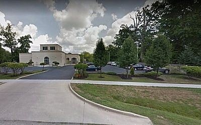 Screen shot of the Etz Chaim Synagogue in Indianapolis. (Google maps)