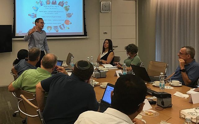The CEO of the Tel Aviv Stock Exchange (TASE) Ittai Ben-Zeev speaking to journalists in Tel Aviv; Sept. 3, 2018 (Shoshanna Solomon/Times of Israel) The CEO of the Tel Aviv Stock Exchange (TASE) Ittai Ben-Zeev speaking to journalists in Tel Aviv; Sept. 3, 2018 (Shoshanna Solomon/Times of Israel)