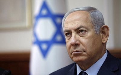 Prime Minister Benjamin Netanyahu attends the weekly cabinet meeting at the Prime Minister's Office in Jerusalem on October 14, 2018. (Amir COHEN/AFP)