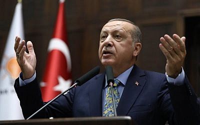 Turkish President Tayyip Erdogan addresses members of parliament of his ruling AK Party (AKP) during a meeting at the Turkish parliament in Ankara, on October 16, 2018. (ADEM ALTAN/AFP)