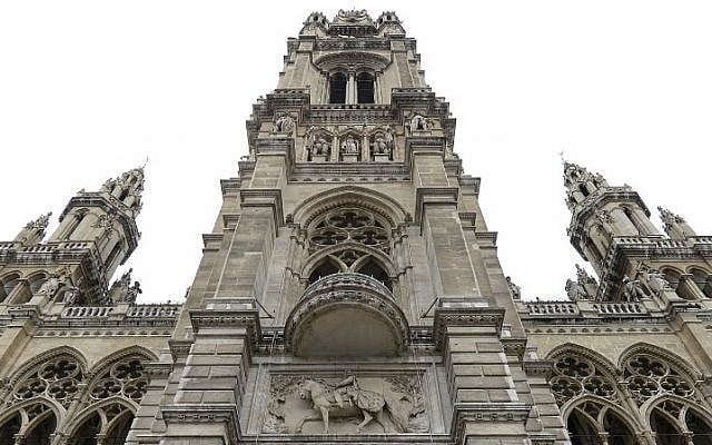 A balcony at Vienna's town hall built in commemoration of a speech made by Nazi leader Adolf Hitler is pictured on January 9, 2015. (Roland Schlager/APA/AFP) A balcony at Vienna's town hall built in commemoration of a speech made by Nazi leader Adolf Hitler is pictured on January 9, 2015. (Roland Schlager/APA/AFP)