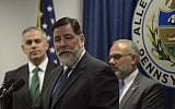 Pittsburgh Mayor Bill Peduto addresses members of the media on October 28, 2018 during a press conference in Pittsburgh, after eleven people were shot dead and six injured during a shooting at Tree of Life synagogue on October 27, 2018. (Photo by Dustin Franz / AFP)