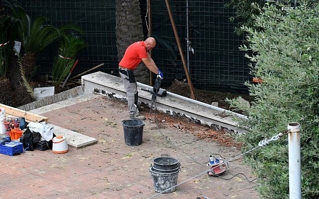 A worker is pictured inside the Apostolic Nunciature to Italy in Rome on October 31, 2018. (Alberto Pizzoli/AFP) A worker is pictured inside the Apostolic Nunciature to Italy in Rome on October 31, 2018. (Alberto Pizzoli/AFP)
