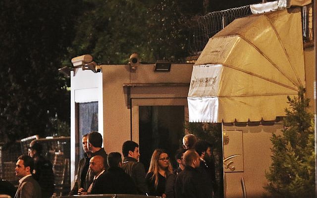 Turkish police officers arrive at Saudi Arabia's Consulate in Istanbul, October 15, 2018. (Petros Giannakouris/AP) Turkish police officers arrive at Saudi Arabia's Consulate in Istanbul, October 15, 2018. (Petros Giannakouris/AP)