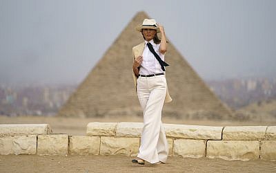 First lady Melania Trump visits the historical site of the Giza Pyramids in Giza, near Cairo, Egypt. Oct. 6, 2018 (AP Photo/Carolyn Kaster)