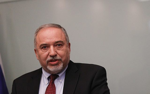 Avigdor Liberman announces his resignation as defense minister during a Jerusalem press conference, November 14, 2018 (Yonatan Sindel/FLASH90) Avigdor Liberman announces his resignation as defense minister during a Jerusalem press conference, November 14, 2018 (Yonatan Sindel/FLASH90)