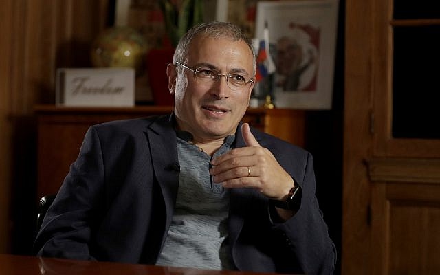 In this July 24, 2018 file photo, Russian opposition figure Mikhail Khodorkovsky speaks during an interview by The Associated Press in London. (AP Photo/Matt Dunham, File) In this July 24, 2018 file photo, Russian opposition figure Mikhail Khodorkovsky speaks during an interview by The Associated Press in London. (AP Photo/Matt Dunham, File)