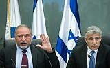 Yesh Atid leader Yair Lapid (R) and Yisrael Beytenu leader Avigdor Liberman hold a joint press conference at the Knesset on February 29, 2016. (Miriam Alster/Flash90/File)