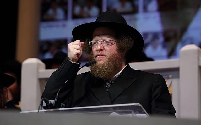 Rabbi Sholom Ber Sorotzkin speaks during a conference of the Ateret Shlomo Torah network in Holon, Israel on October 26, 2016. (Yaakov Naumi/Flash90 )