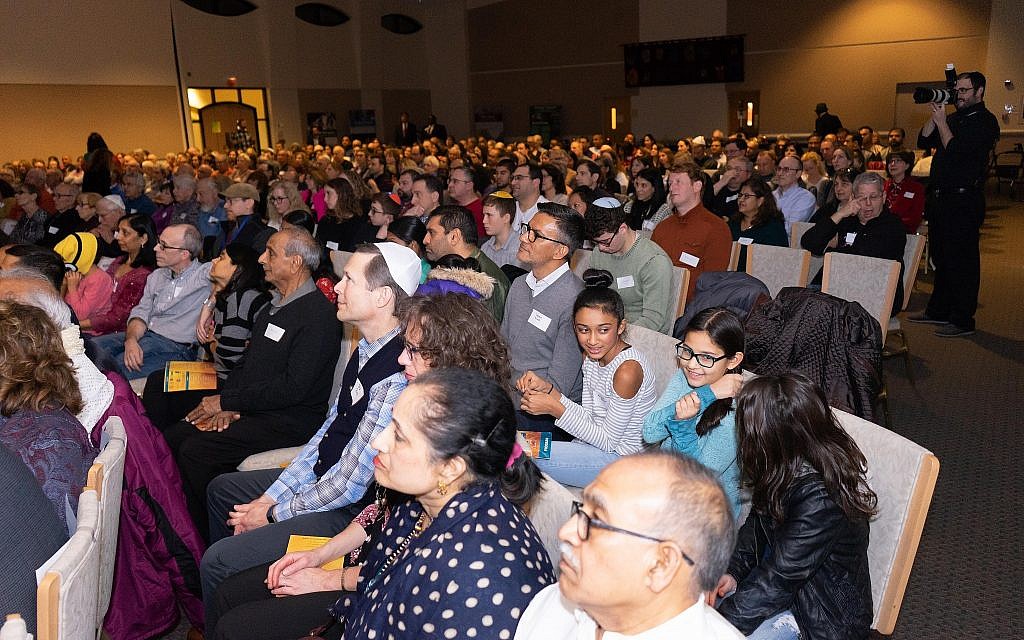 The crowd enjoying the program at the Hindu-Jewish Festival of Lights at Temple Beth-El in Northbrook, Illinois, Sunday, November 18, 2018. (Ronit Bezalel/ Times of Israel)