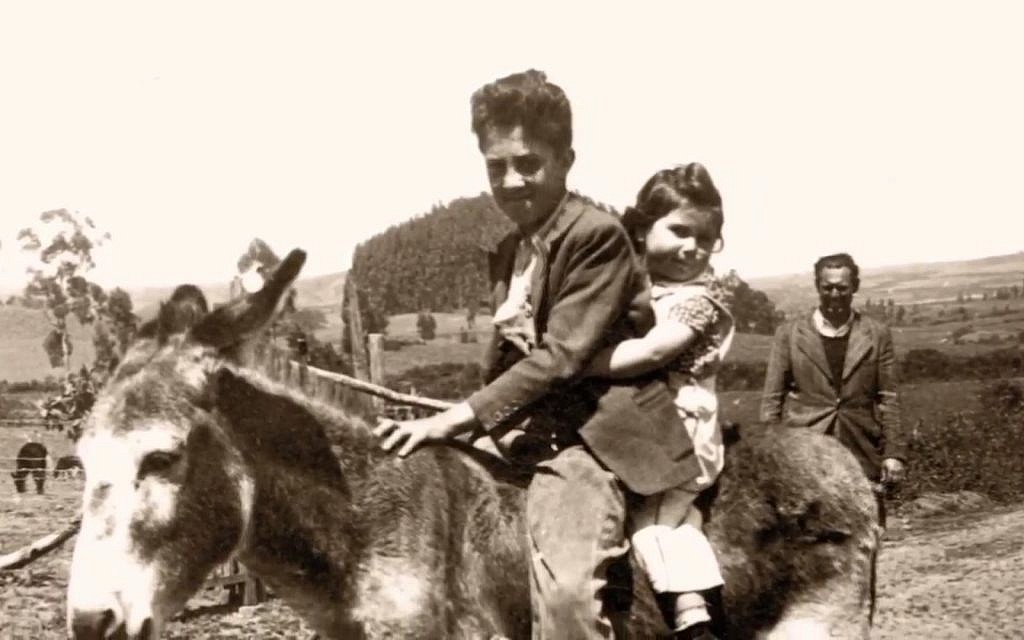 Jewish immigrants on a farm 30 kilometers (18 miles) south of Quito. (Courtesy Eva Zelig)