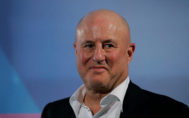 Revlon cosmetics mogul Ronald O. Perelman is shown at a ribbon-cutting ceremony in the West Village in New York, in this April 24, 2008 file photo.(AP Photo/Kathy Willens, File) Revlon cosmetics mogul Ronald O. Perelman is shown at a ribbon-cutting ceremony in the West Village in New York, in this April 24, 2008 file photo.(AP Photo/Kathy Willens, File)