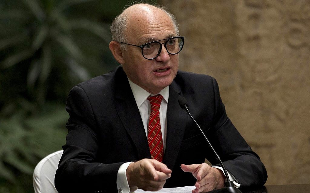 Argentina's then-foreign minister Hector Timerman speaks to journalists at a joint press conference with Guatemalan foreign minister Carlos Raul Morales, during a meeting of the Central American Integration System or SICA, in Guatemala City, March 26, 2015. (AP/Moises Castillo)