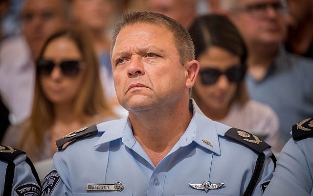 Israel Police Dep. Commissioner Motti Cohen at a police ceremony marking the Jewish New Year at Israel Police headquarters in Jerusalem on September 5, 2018. (Yonatan Sindel/Flash90) Israel Police Dep. Commissioner Motti Cohen at a police ceremony marking the Jewish New Year at Israel Police headquarters in Jerusalem on September 5, 2018. (Yonatan Sindel/Flash90)