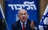 Prime Minister Benjamin Netanyahu leads a Likud faction meeting in the Knesset on December 24, 2018, confirming early elections. (Yonatan Sindel/FLASH90)