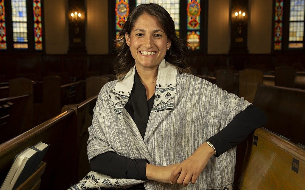 Cantor Laura Stein. (Courtesy) Cantor Laura Stein. (Courtesy)
