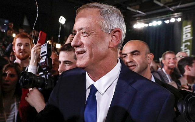 Former IDF chief of staff Benny Gantz (C) is greeted by supporters as he arrives to give his first electoral speech in the coastal city of Tel Aviv on January 29, 2019. (Jack Guez/AFP) Former IDF chief of staff Benny Gantz (C) is greeted by supporters as he arrives to give his first electoral speech in the coastal city of Tel Aviv on January 29, 2019. (Jack Guez/AFP)